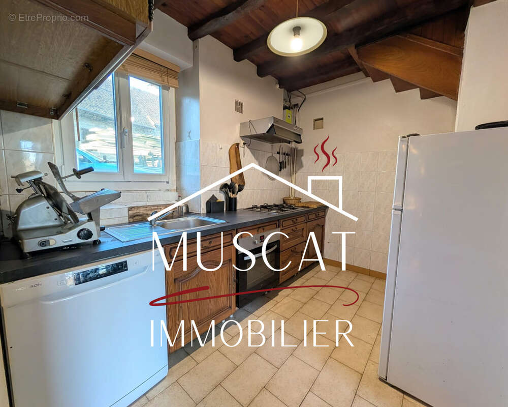 Maison à VEYRINS-THUELLIN