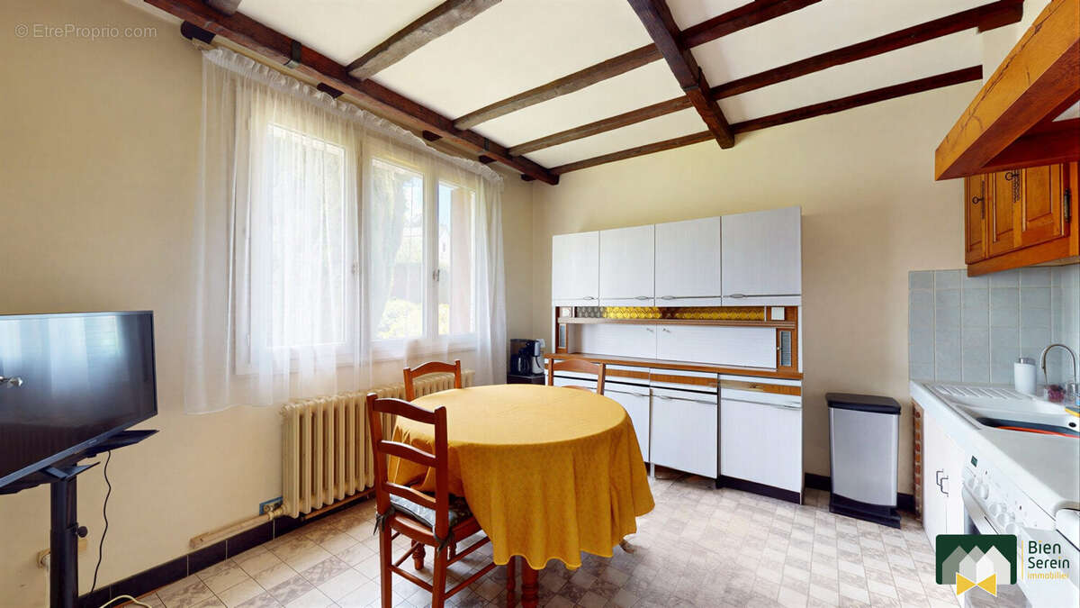 Maison à CHAMPHOL