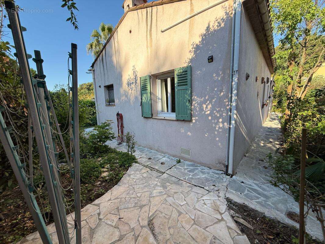 Maison à LA COLLE-SUR-LOUP