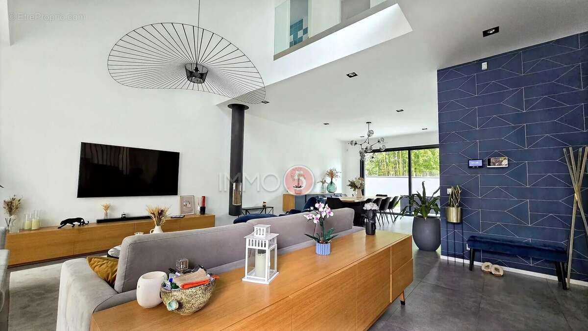 Maison à LES PAVILLONS-SOUS-BOIS