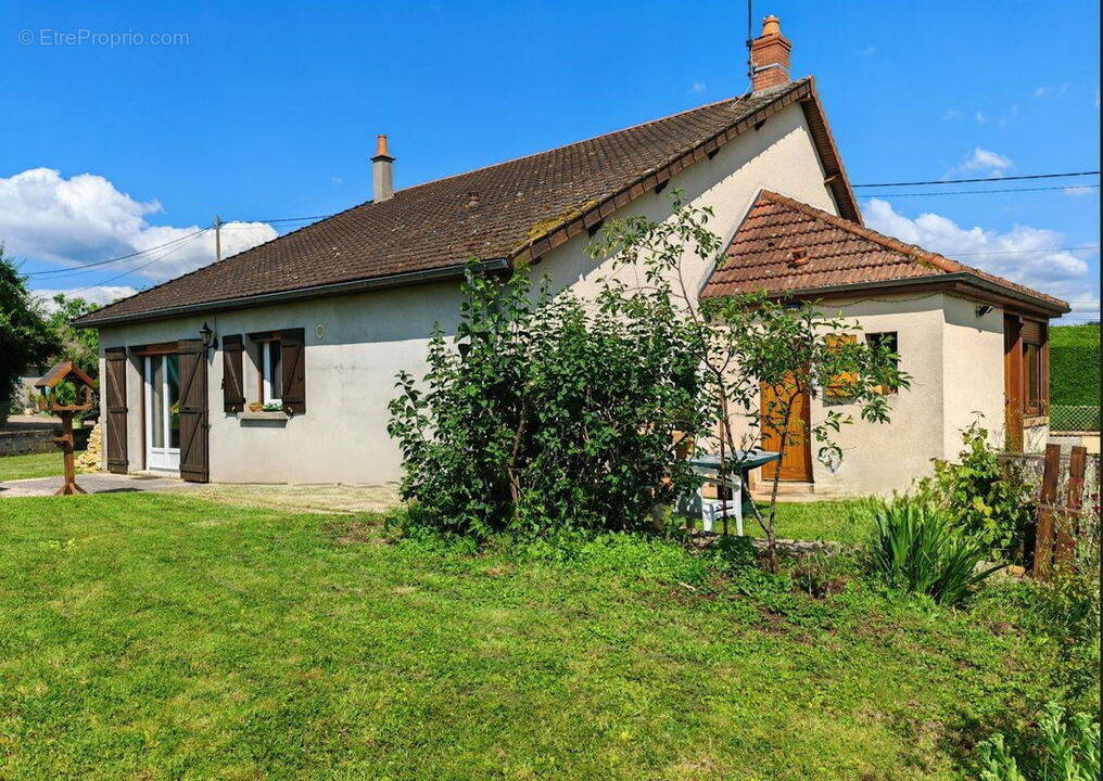Maison à CHATILLON-EN-BAZOIS