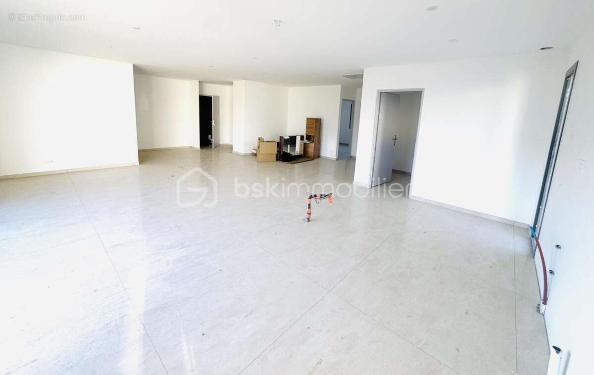 Villa plain pied 130 m² - photo 4