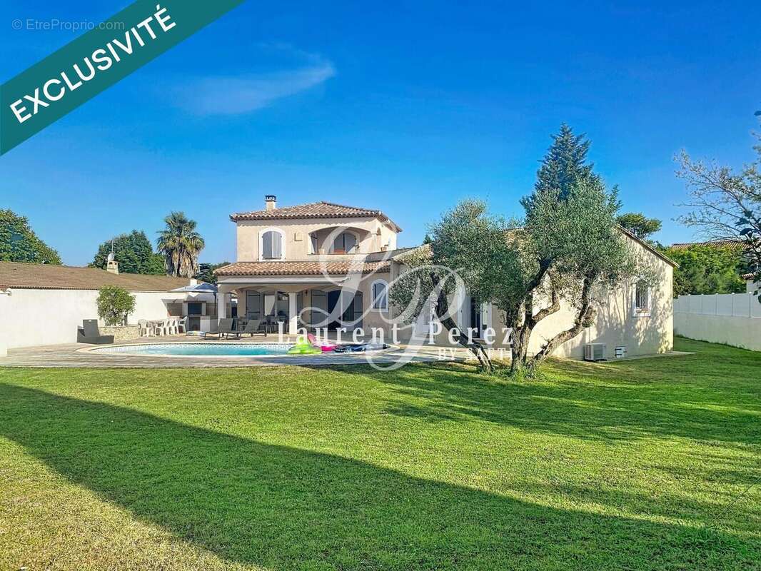 Photo 2 - Maison à LUNEL