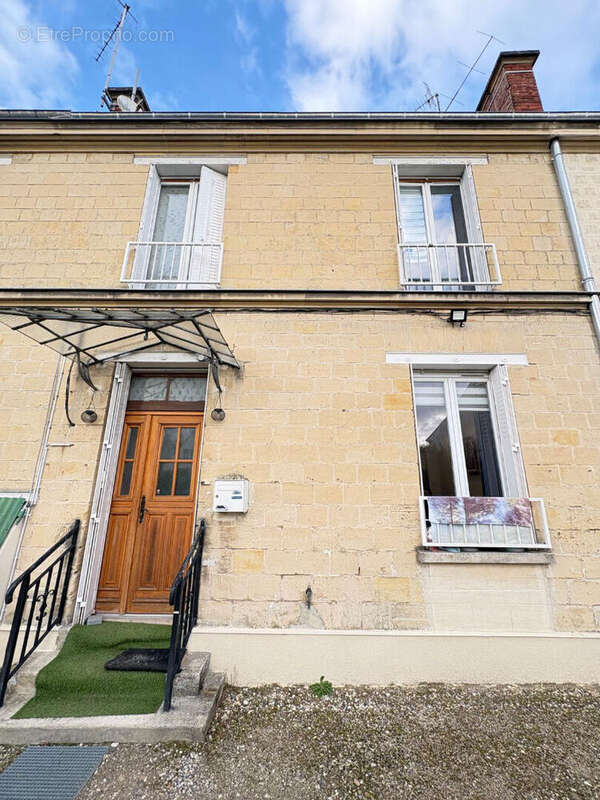 Appartement à GOUVIEUX