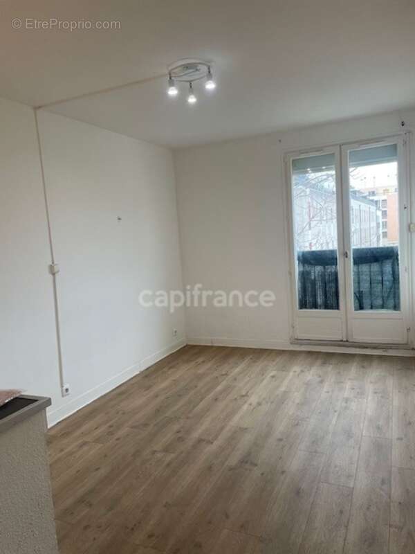 Appartement à MARSEILLE-10E
