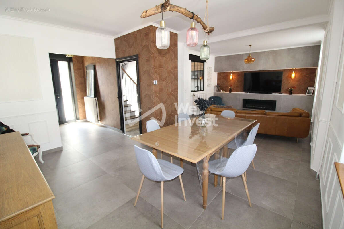 Maison à FAREMOUTIERS