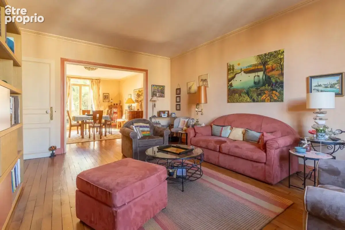 Maison de 6 pièces de 160 m² à Pontoise - photo 1