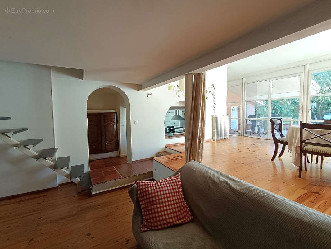 Maison à AUZEVILLE-TOLOSANE