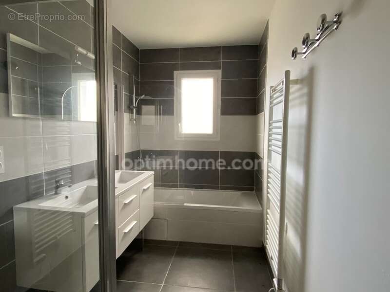 Maison à CARIGNAN-DE-BORDEAUX