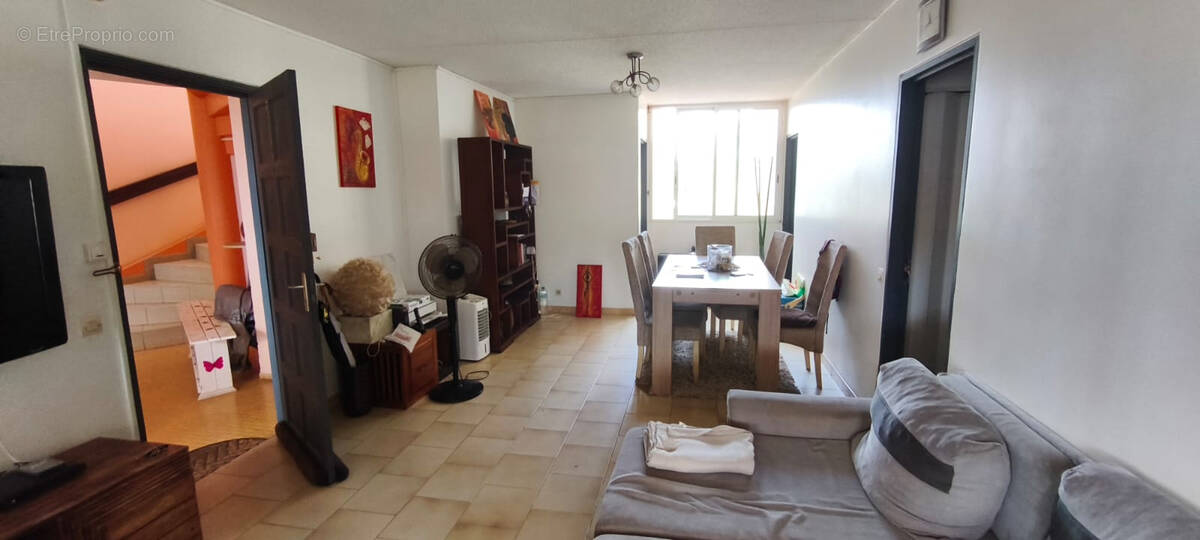 Appartement à DUCOS