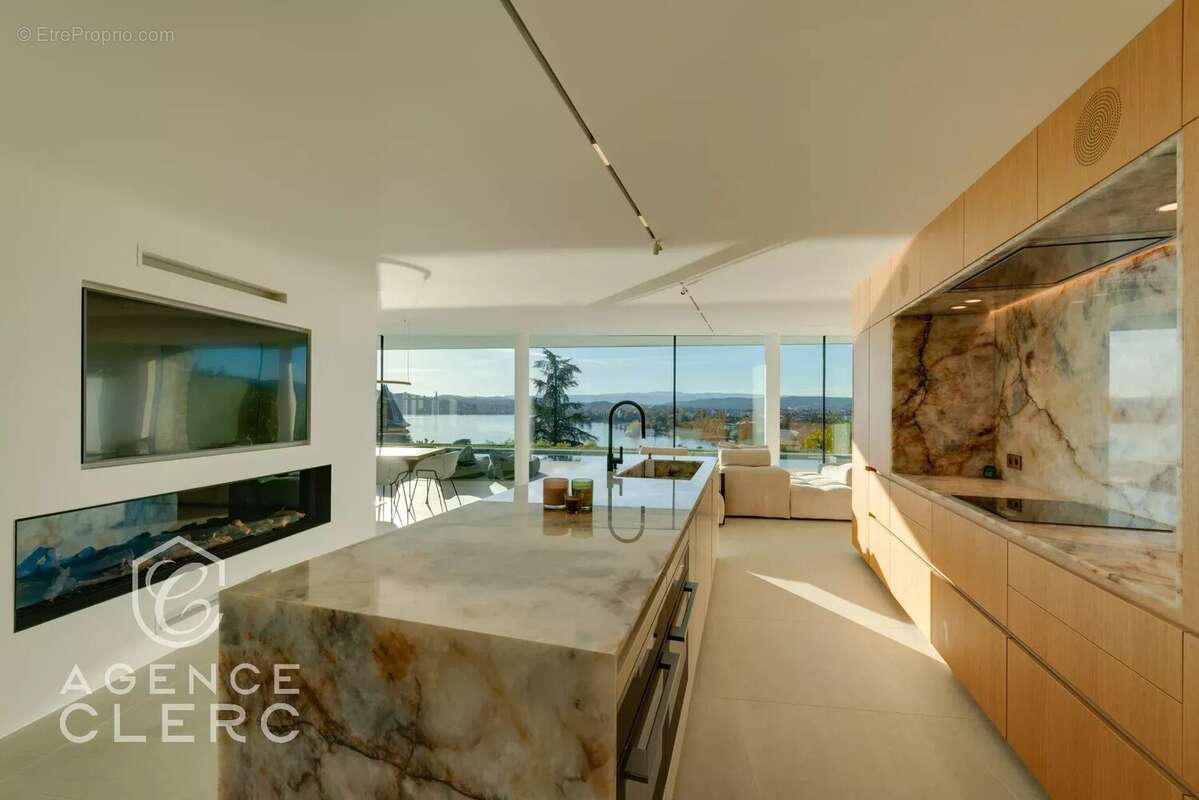 Maison à ANNECY-LE-VIEUX