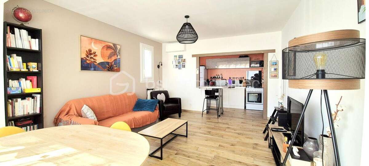 Appartement à HYERES