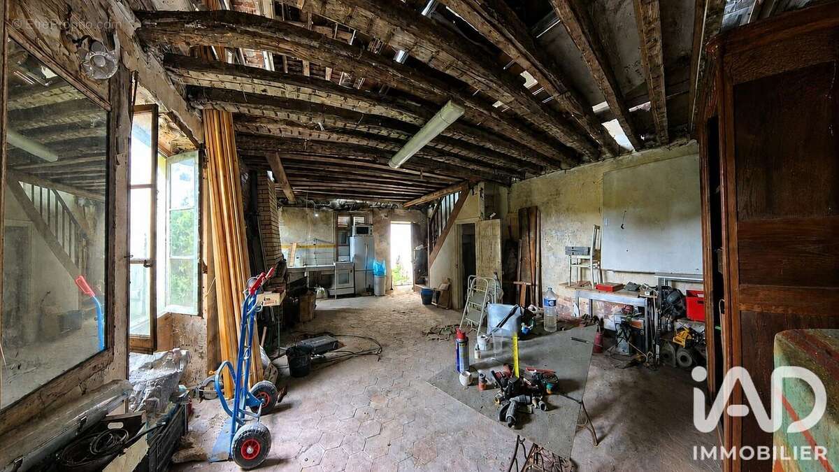Photo 4