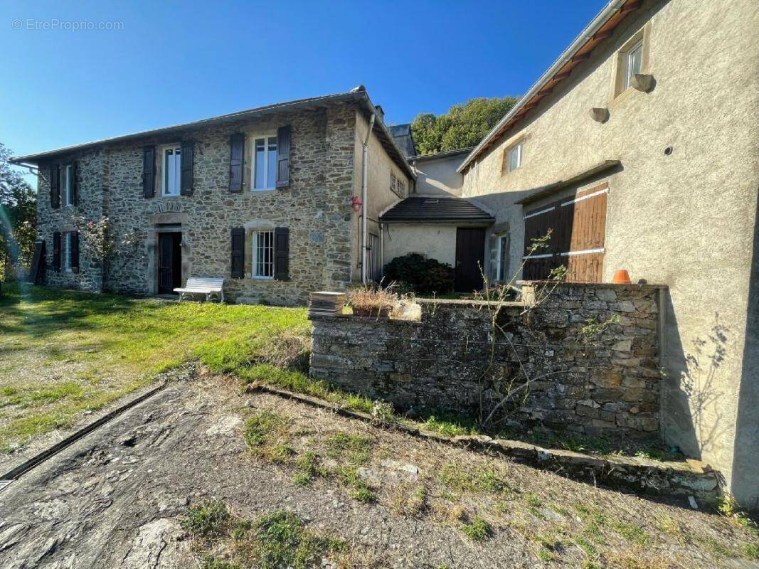 Maison à MIOLLES