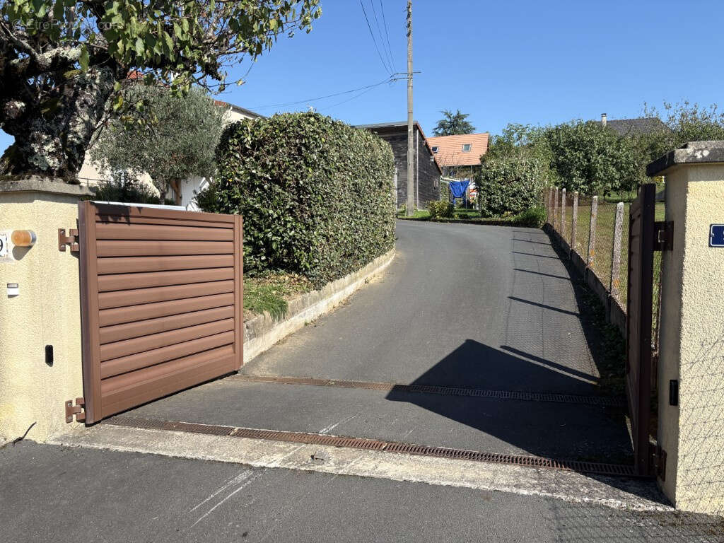 Maison à JUILLAC