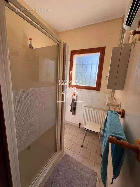 Maison à VILLENEUVE-SUR-YONNE