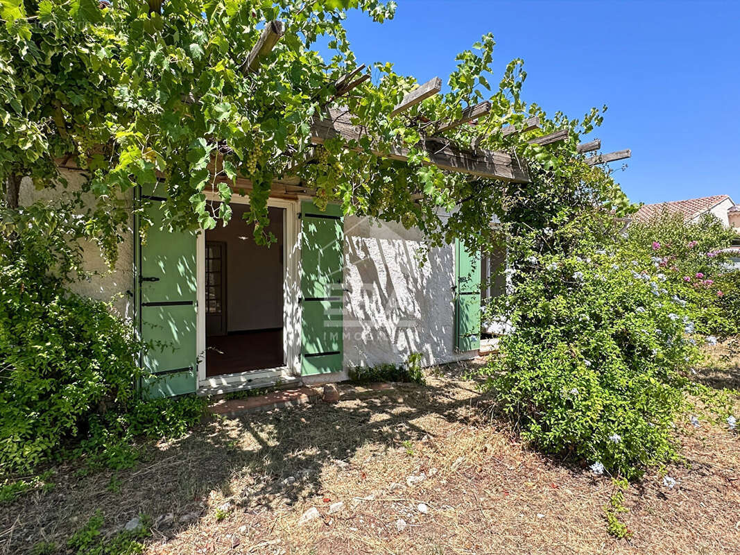 Maison 142m² à saint-rémy-de-provence - photo 2