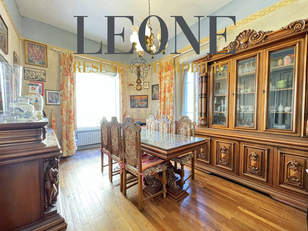 Appartement à OULLINS