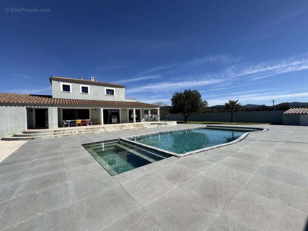 Maison à PIERREFEU-DU-VAR