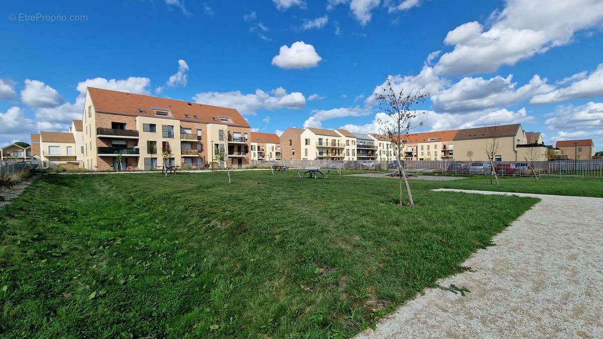 A marly la ville - appartement f3 (2024) avec deux parking au sous-sol. - photo 13