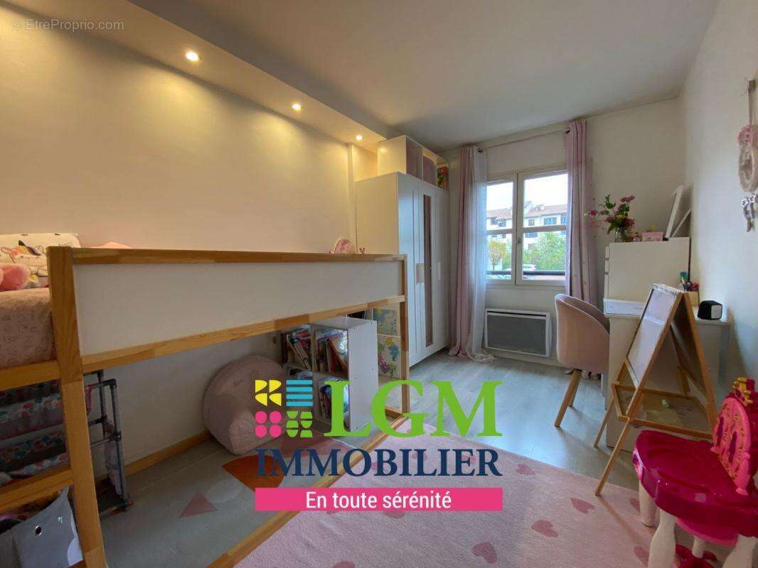 Appartement à SAINT-BRICE-SOUS-FORET