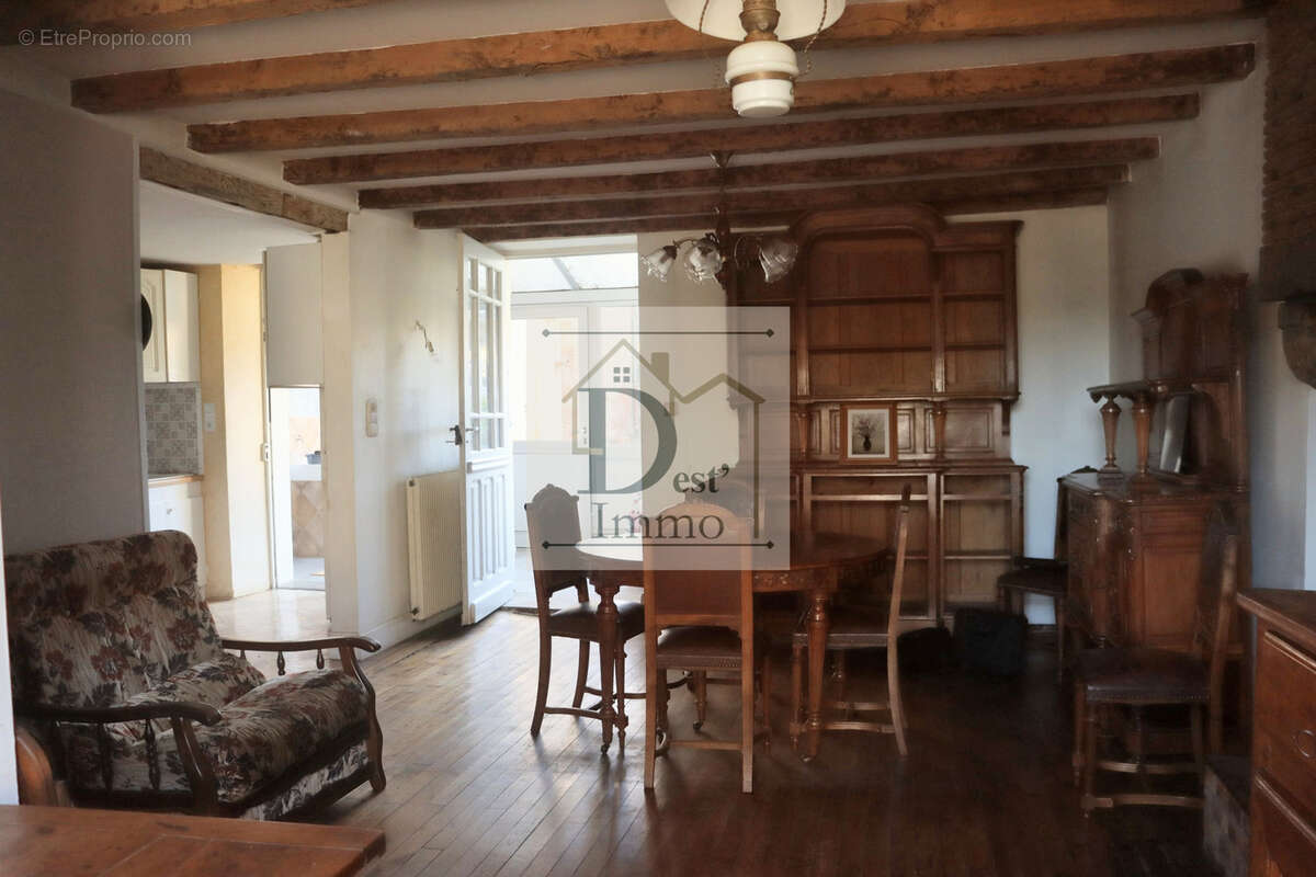 Maison à ROCHECHOUART