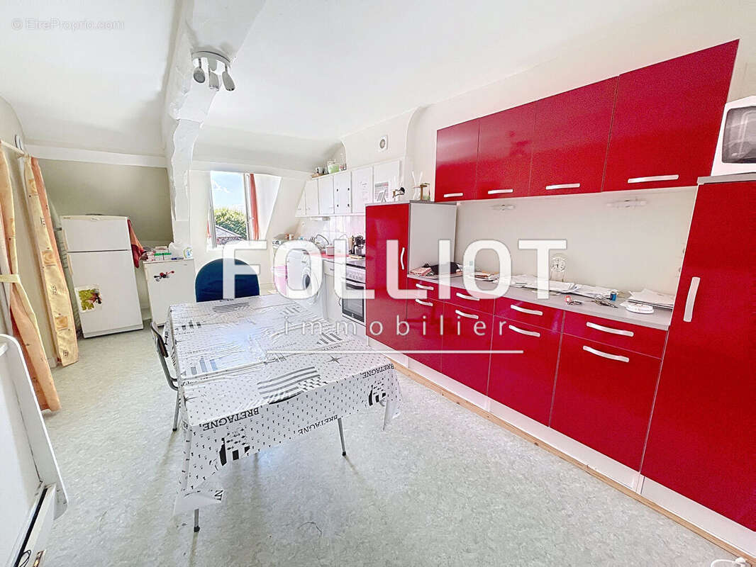 Appartement à FOUGERES