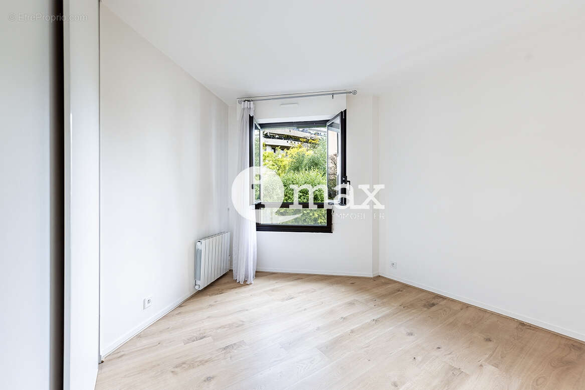 Appartement à LEVALLOIS-PERRET