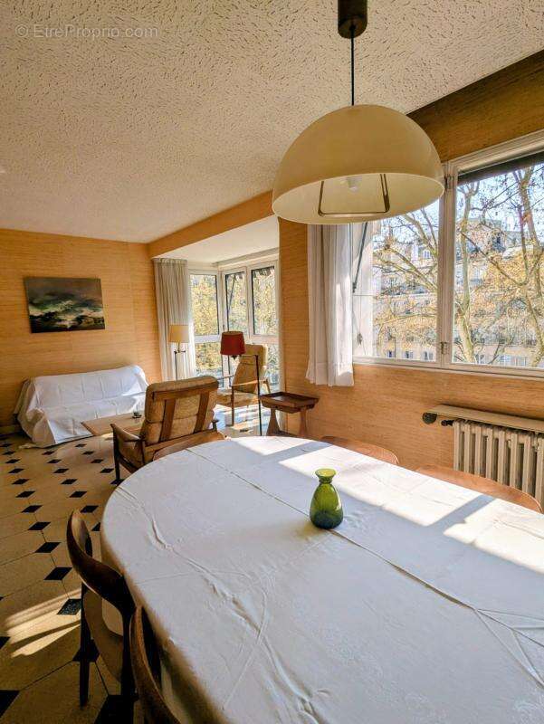 Appartement à PARIS-6E