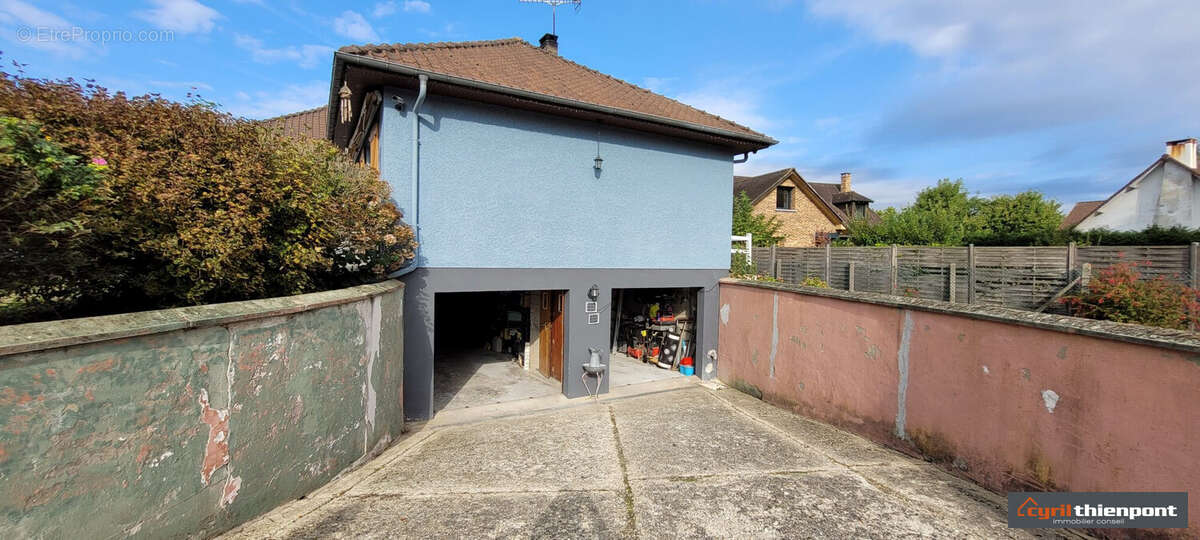 Maison à VAUCHELLES-LES-QUESNOY