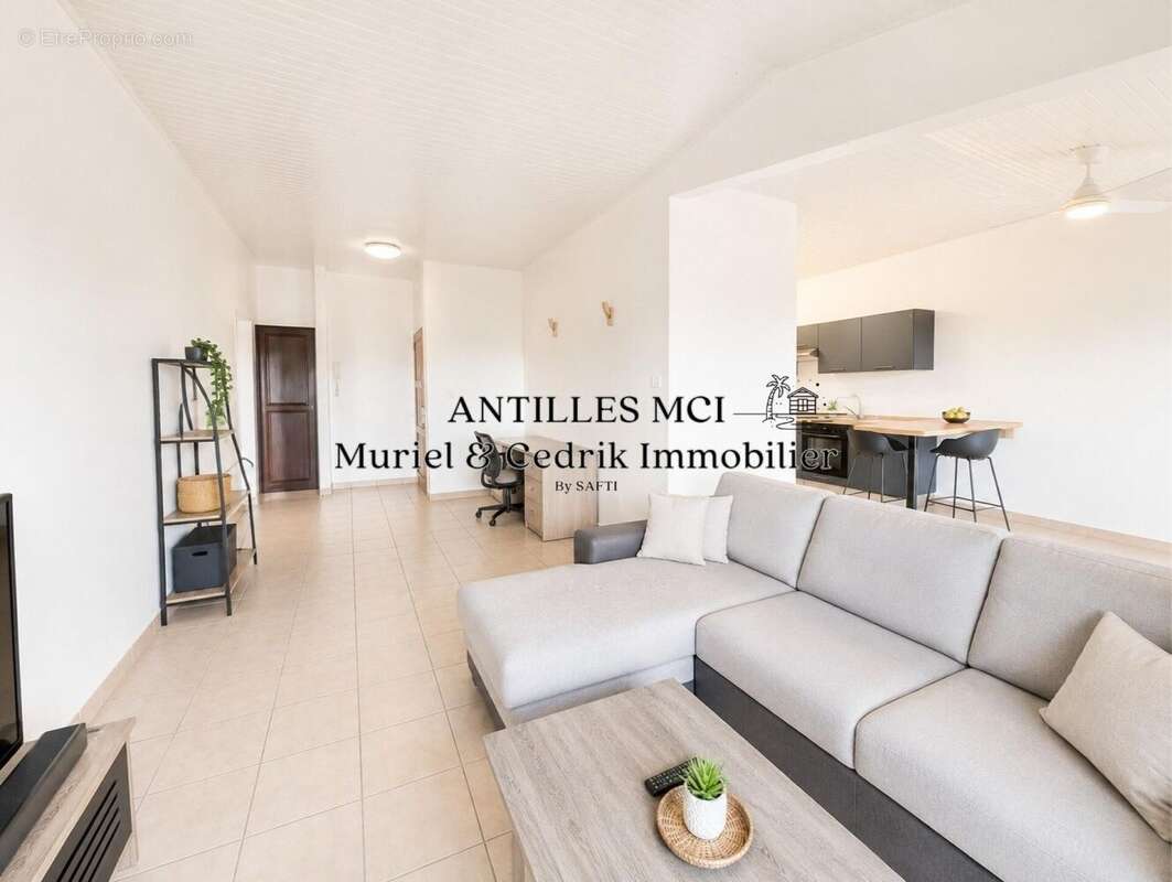 Photo 2 - Appartement à SAINTE-LUCE