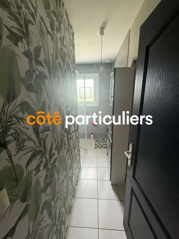 Maison à CAMPS-SUR-L&#039;ISLE