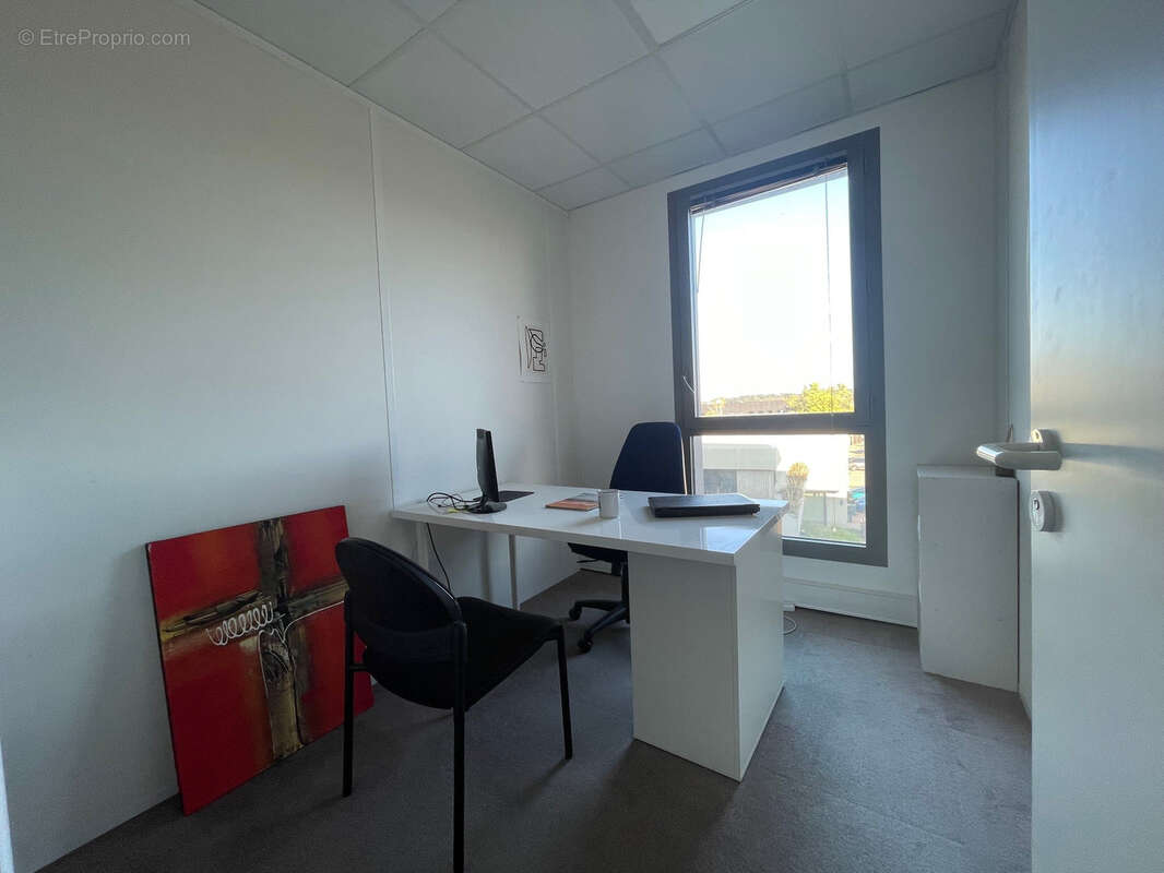 Commerce à FRANCHEVILLE