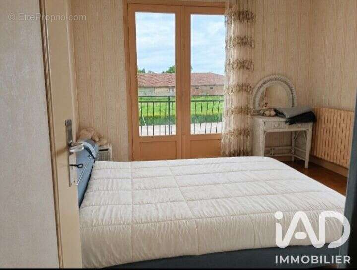 Maison 112 m² à Castelsarrasin  - photo 6