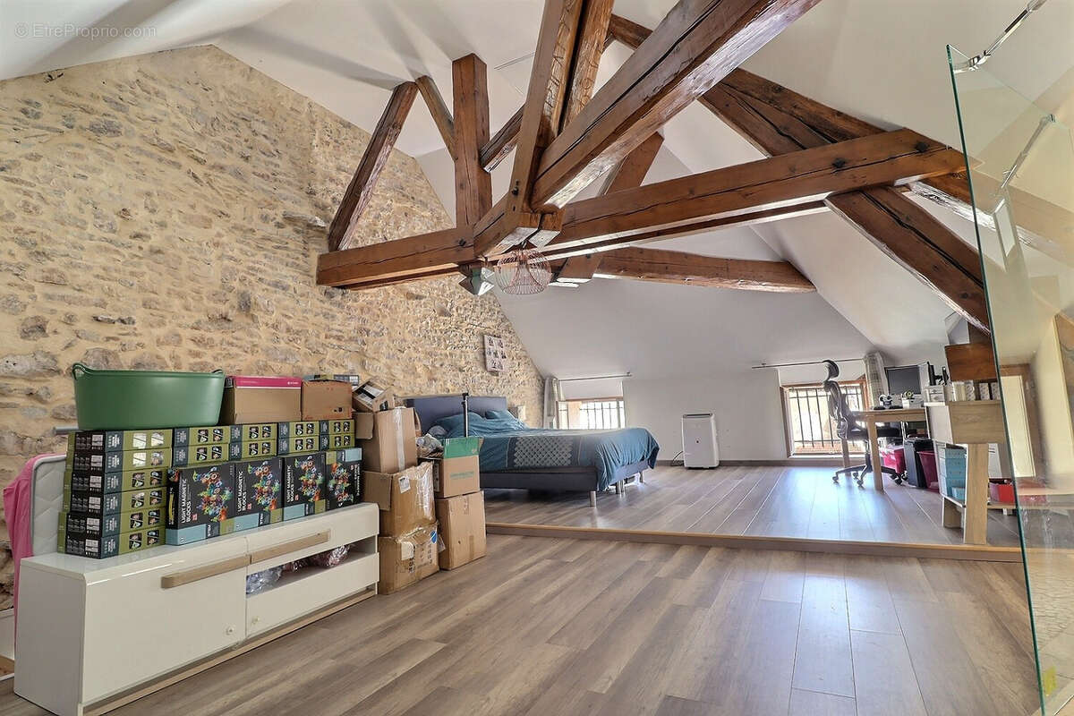 Maison à MERCUREY