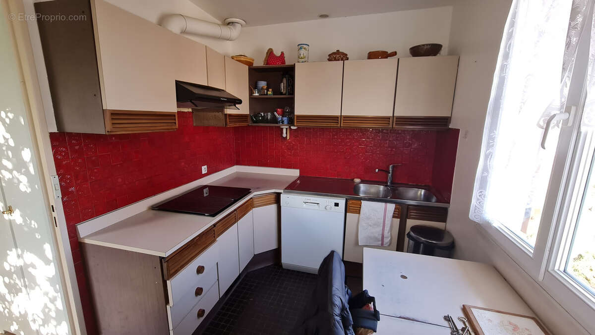 Maison à VERRIERES-LE-BUISSON