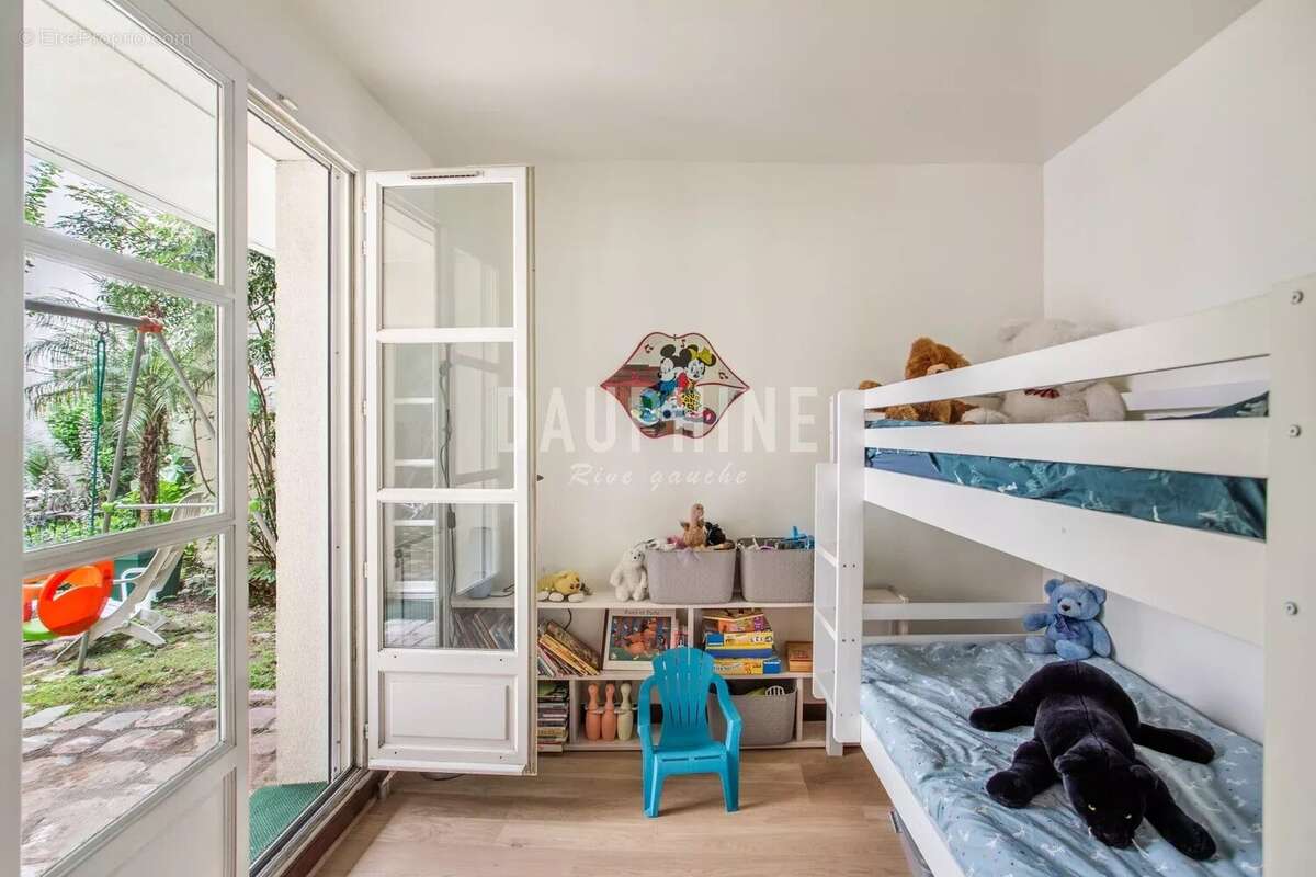 Appartement à PARIS-5E