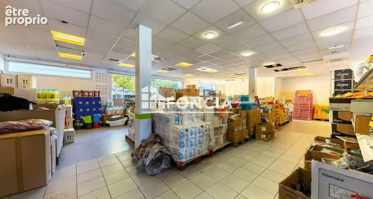 FONCIA - SPÉCIAL INVESTISSEUR - Poterie Strasbourg : murs commerciaux de 227,29 m² loués avec 7 parkings, générant 34 999,92 € H - photo 2