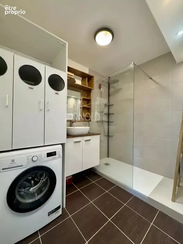 Longchamp / Perverie - Appartement T3 68 m2 - photo 8