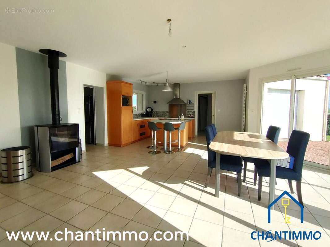 Maison à SAINTE-HERMINE