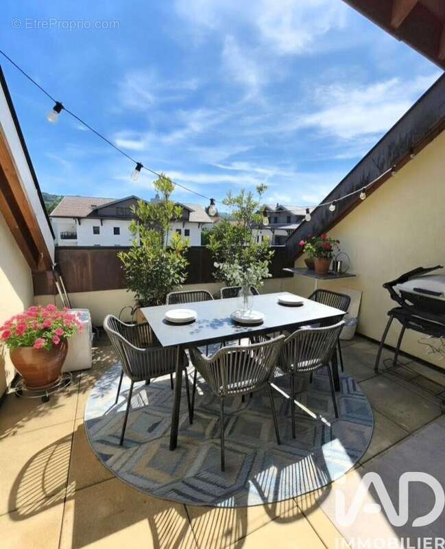 Appartement 106 m² à Feigeres  - photo 4
