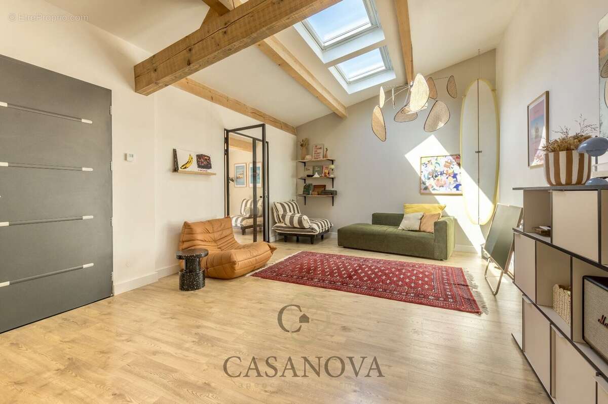 Maison à CASTELNAU-LE-LEZ