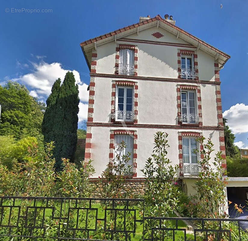 Appartement à CHAVILLE