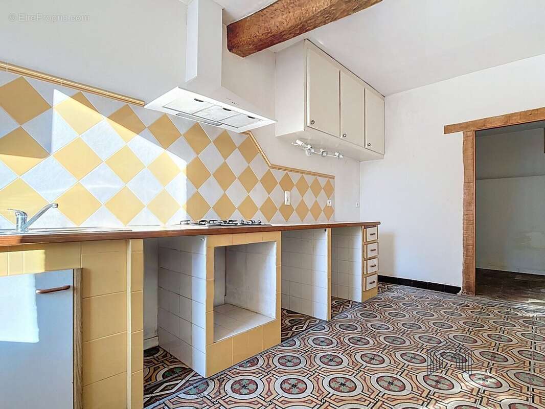 Maison à SAINT-SULPICE