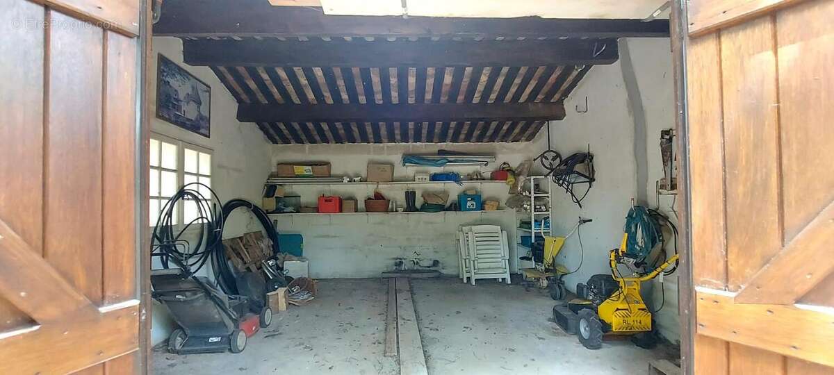 Maison à LE MUY