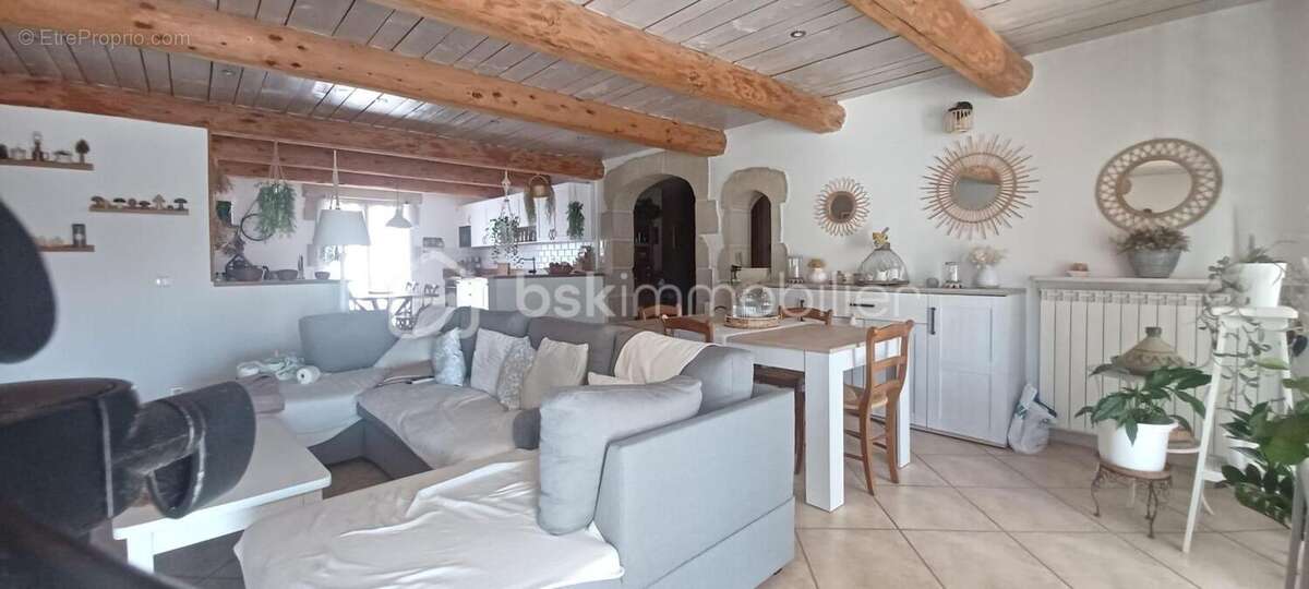 Villa  traditionnelle + studio a vendre - photo 15