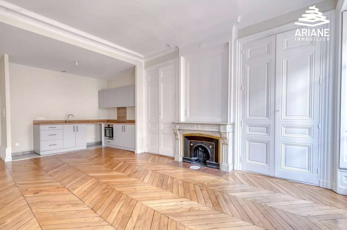 Appartement à LYON-2E