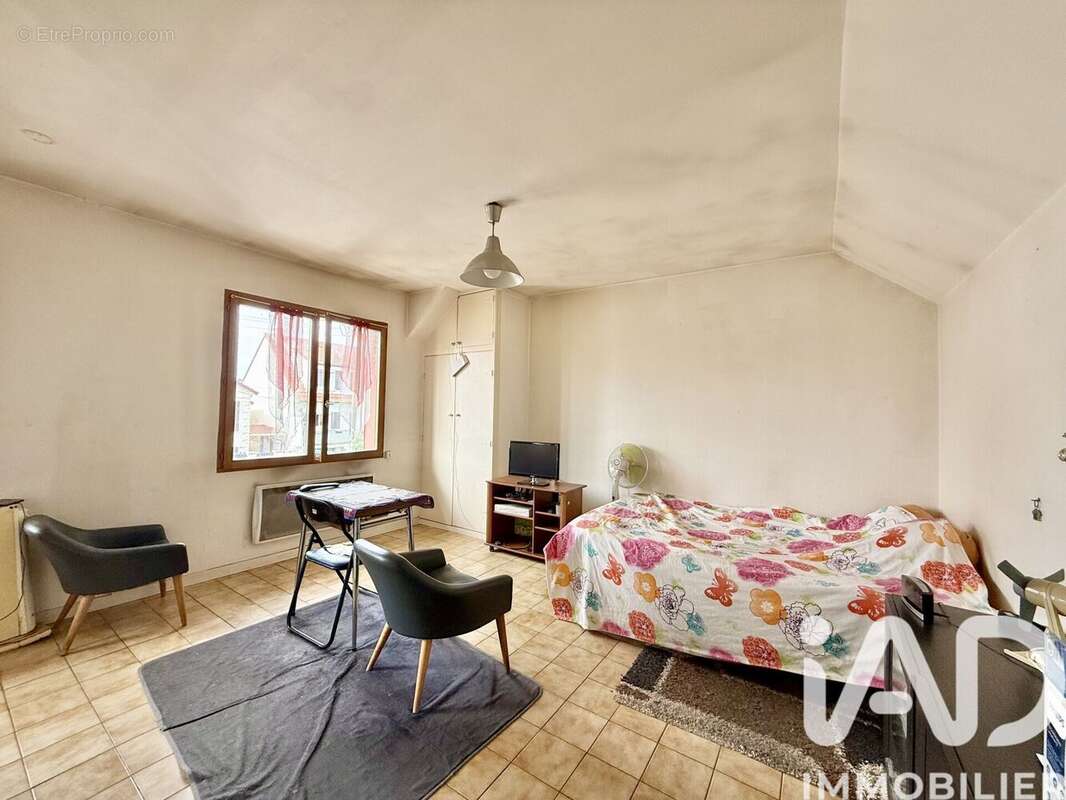 Photo 2 - Appartement à VIRY-CHATILLON