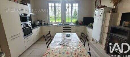 Photo 8 - Maison à NOYON