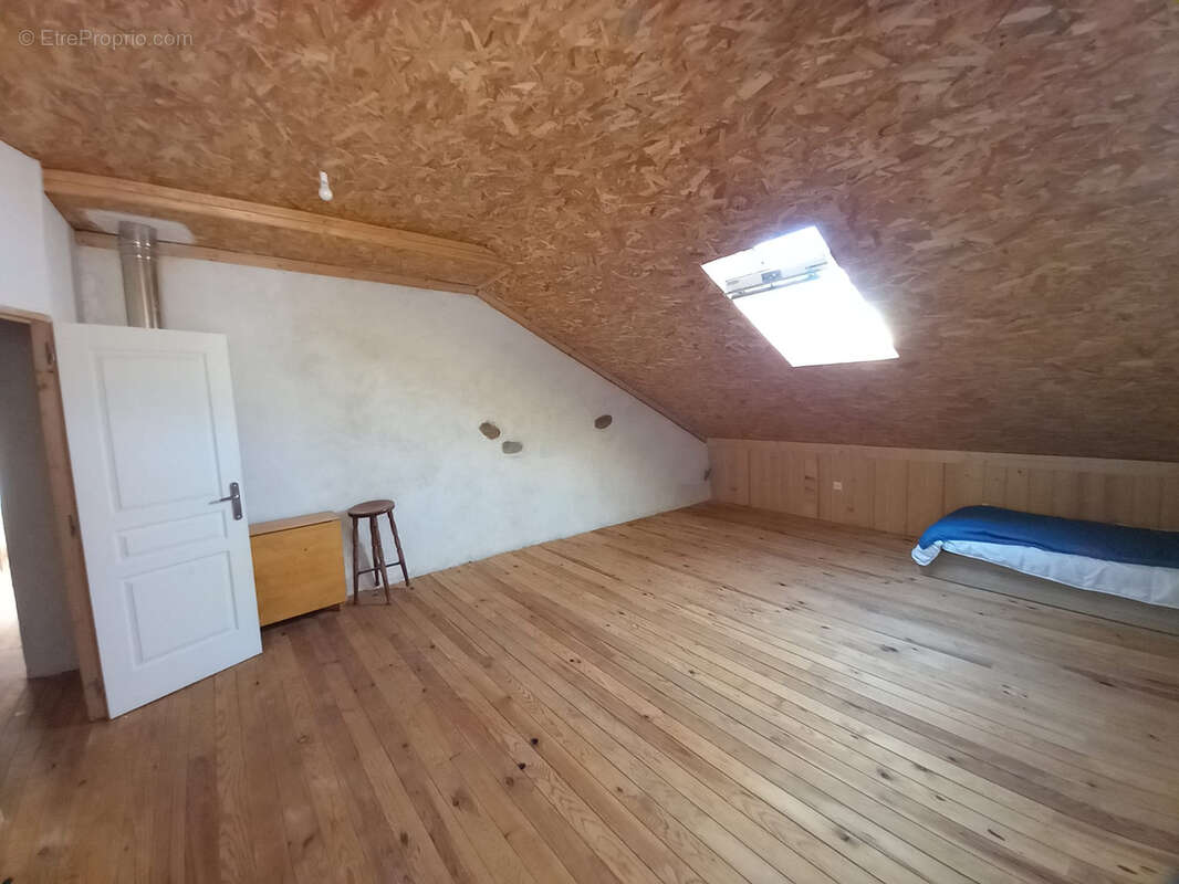 Maison à PEUX-ET-COUFFOULEUX